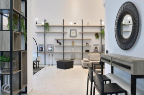 The Lop Athens Holidays Luxury Suites